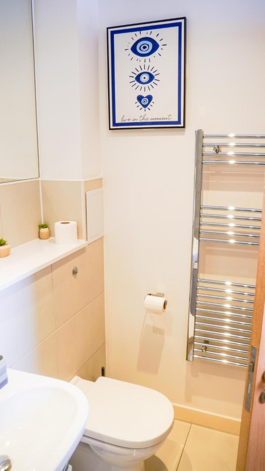 Manchester City Centre Apt With Balcony & Free Parking - Including Free 1-Hour Late Check-Out For Bookings On The 29Th 31St May, Justeat Voucher For 2-Night Stays Minimum! Eksteriør bilde